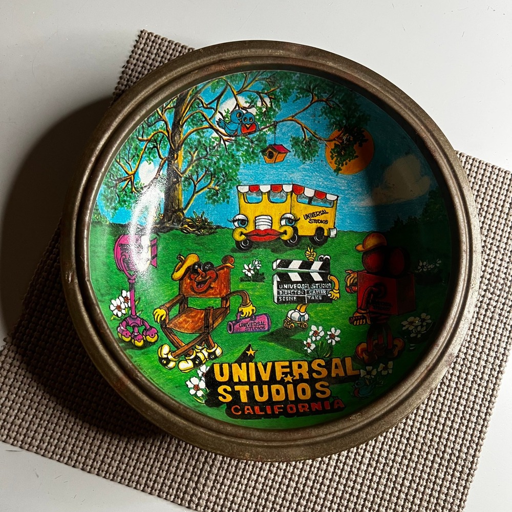 Vintage 1980 Universal Studios California Souvenir Tin Bowl Cartoon Characters